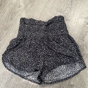 Free people movement the way home shorts size XS